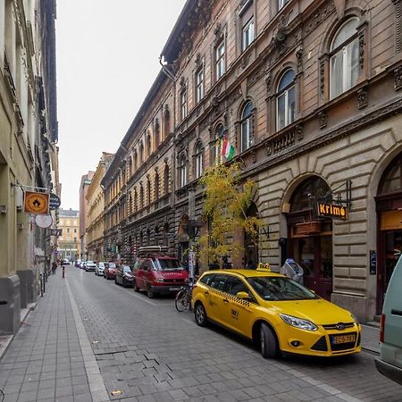 D.Five Jewish Quarter Loft Apartment Будапеща Екстериор снимка