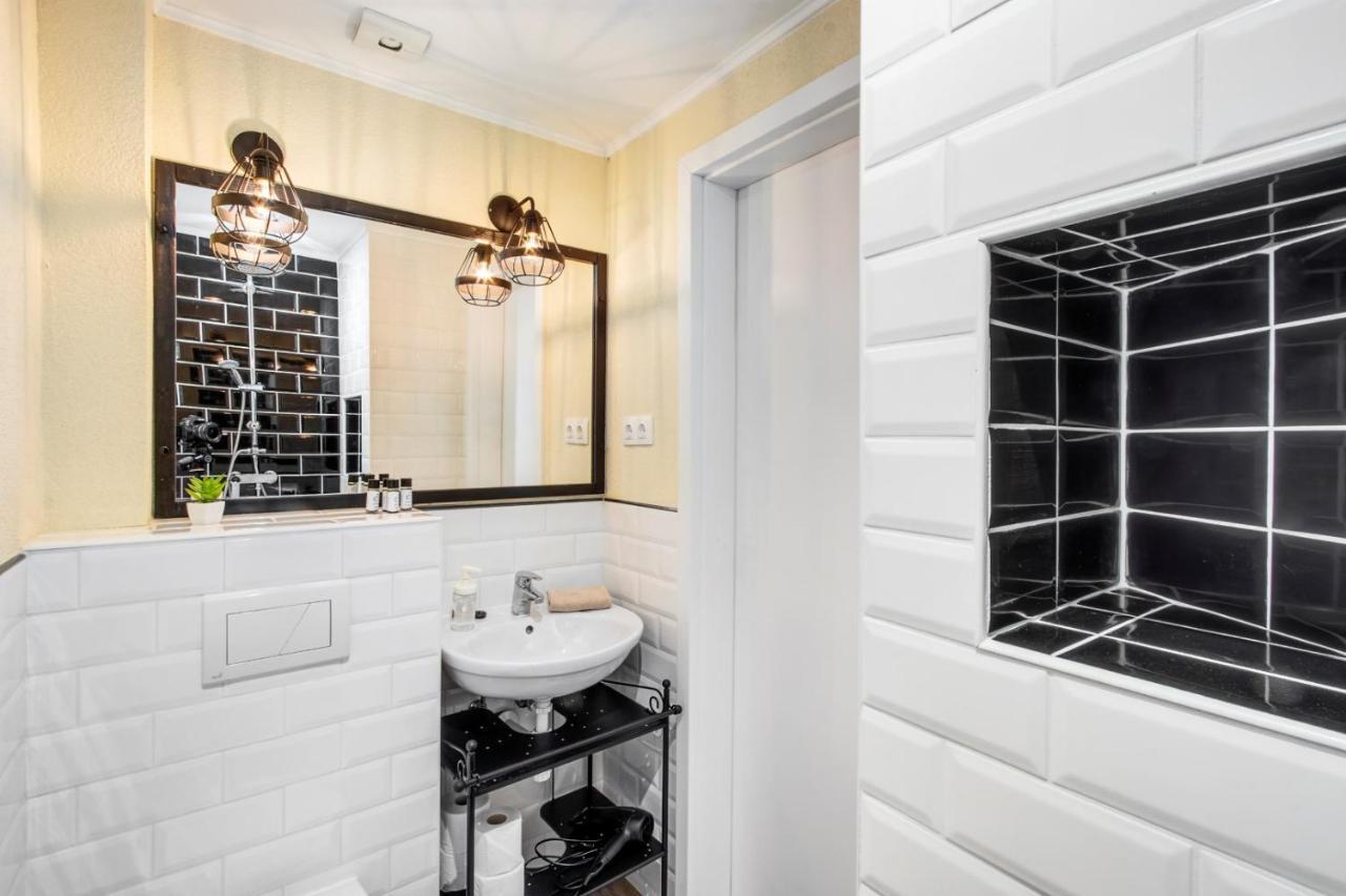 D.Five Jewish Quarter Loft Apartment Будапеща Екстериор снимка