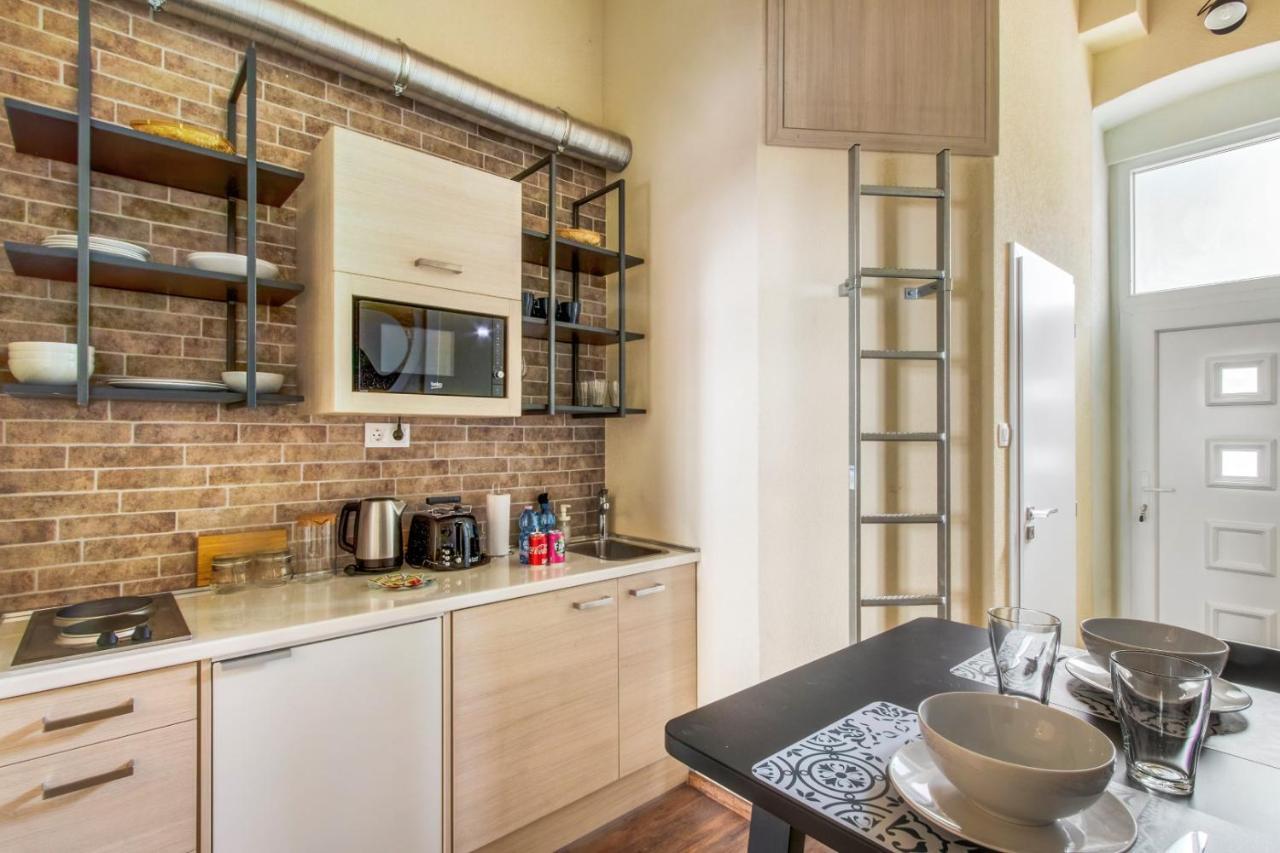 D.Five Jewish Quarter Loft Apartment Будапеща Екстериор снимка